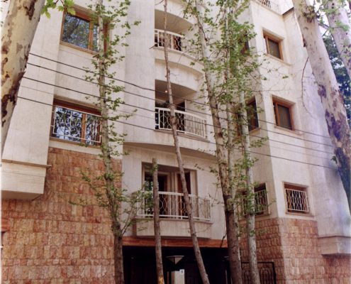 ساختمان مسکونی بابازاده