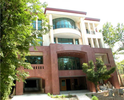 ساختمان مسکونی پرهیزکار