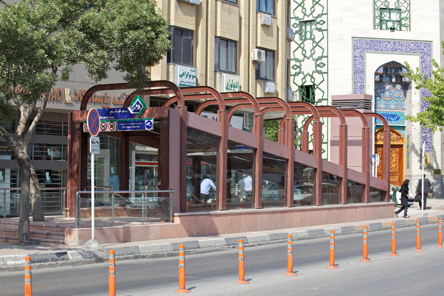 معماری ایستگاه شماره 7 قطار شهری مشهد